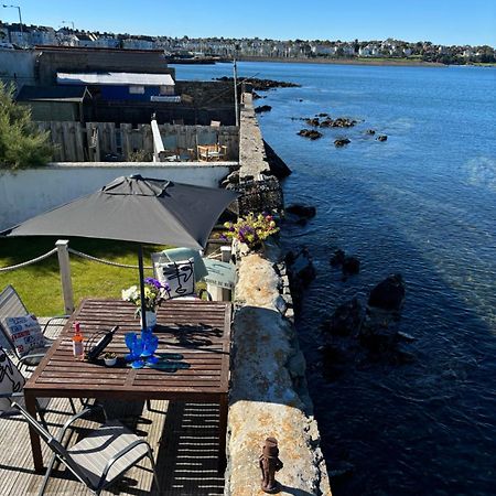Splash Cottage Beach House With Sea Lapping Garden Бангор Экстерьер фото